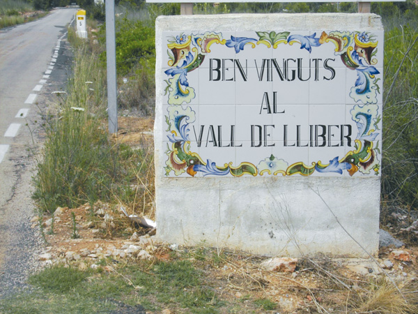 Entrada al Valle de Llíber.