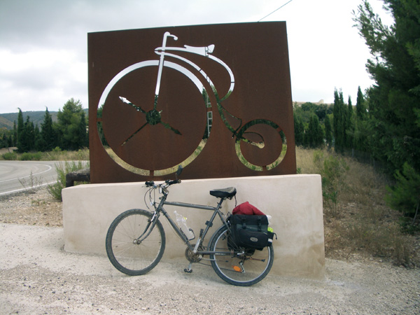 Por la Hoya de Castalla y la Vía Verde de Alcoy