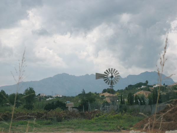 Molineta para extraer agua.